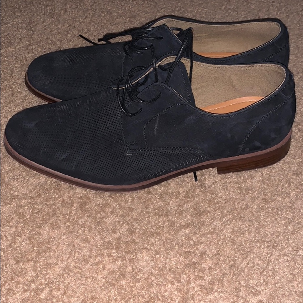 Aldo — leather upper shoe